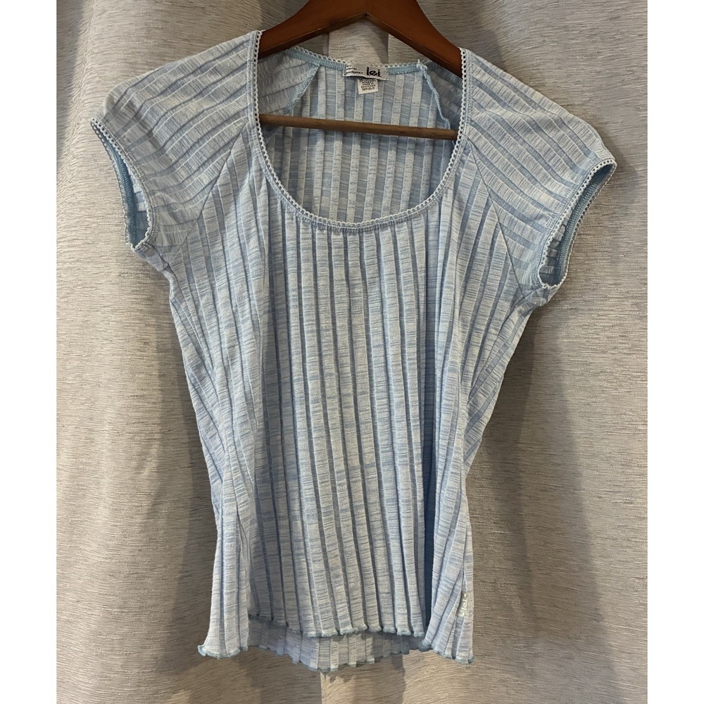 Vintage Y2K Lei Baby Blue Ribbed Lace Trim Top Coquette Fairy‎ Grunge
